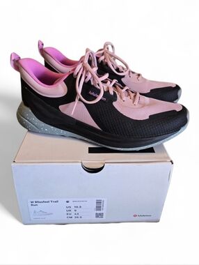 lululemon athletica Blissfeel Trail Run Shoes - Pink & Black